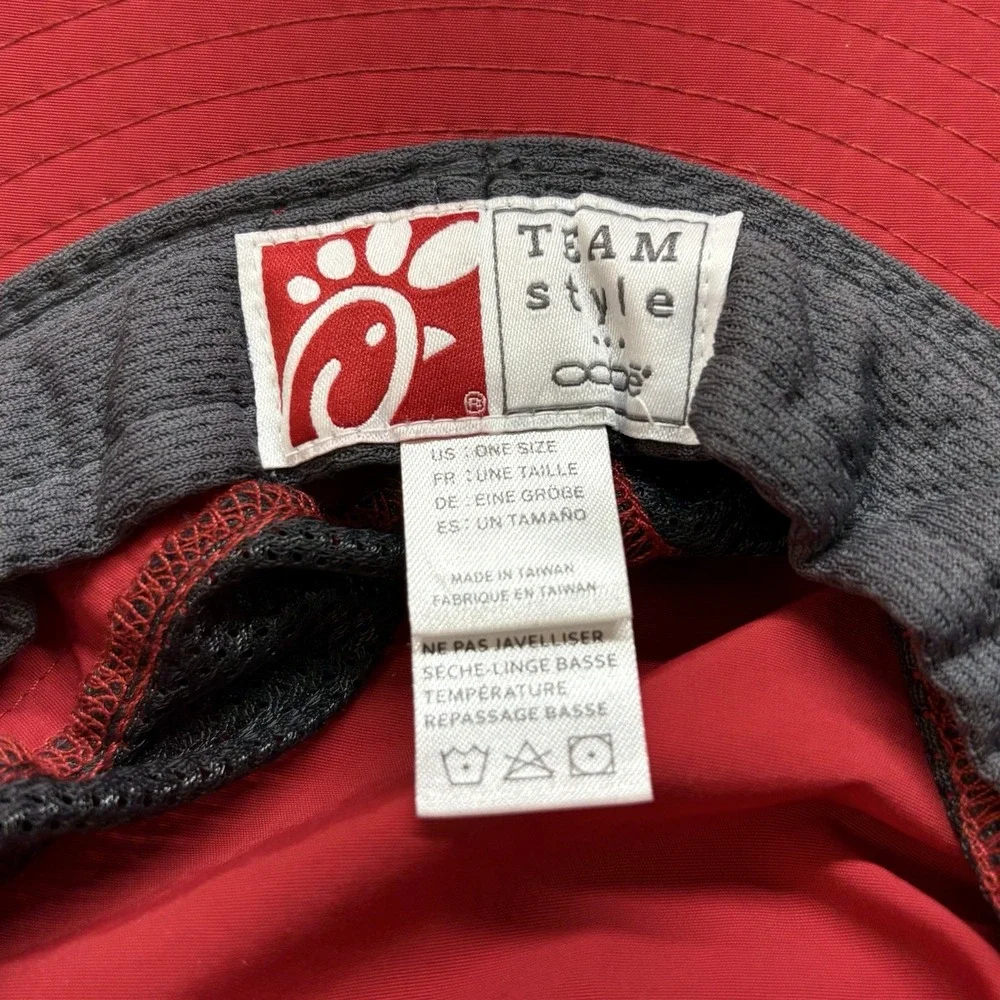 Chick Fil A Bucket Hat Team‎ Member Red Sun Boonie One Size OOBE Beach Shade Cap